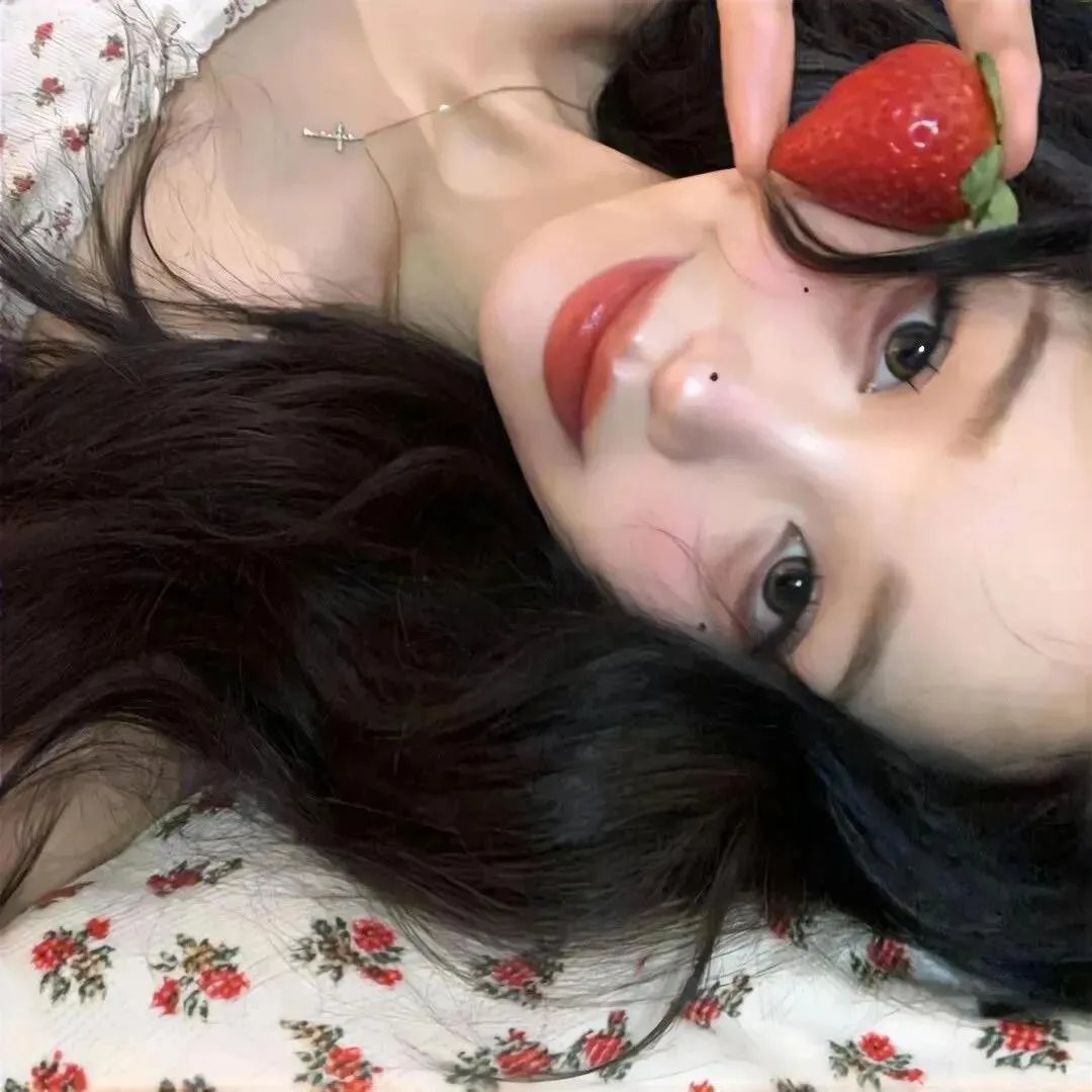 这个少侠有点冷